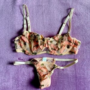 🌸Pink butterfly embroidered set🌸